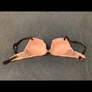 Victoria's Secret Intimates & Sleepwear - Victoria Secret Lace Bra Victoria's Secret Intimates & Sleepwear - Victoria Secret Lace Bra